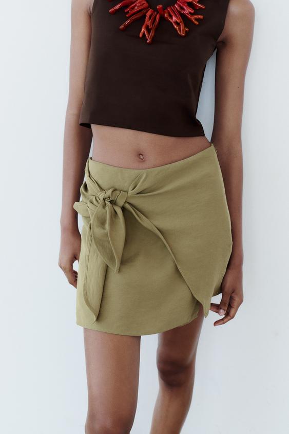 Shorts Saia Feminina com Laço Elegante