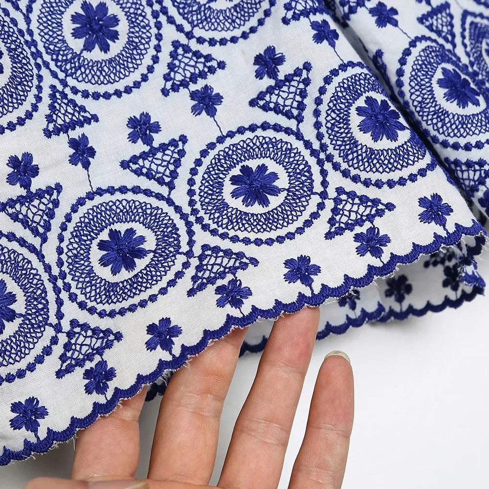 Short Feminino Bordado Azul Vintage