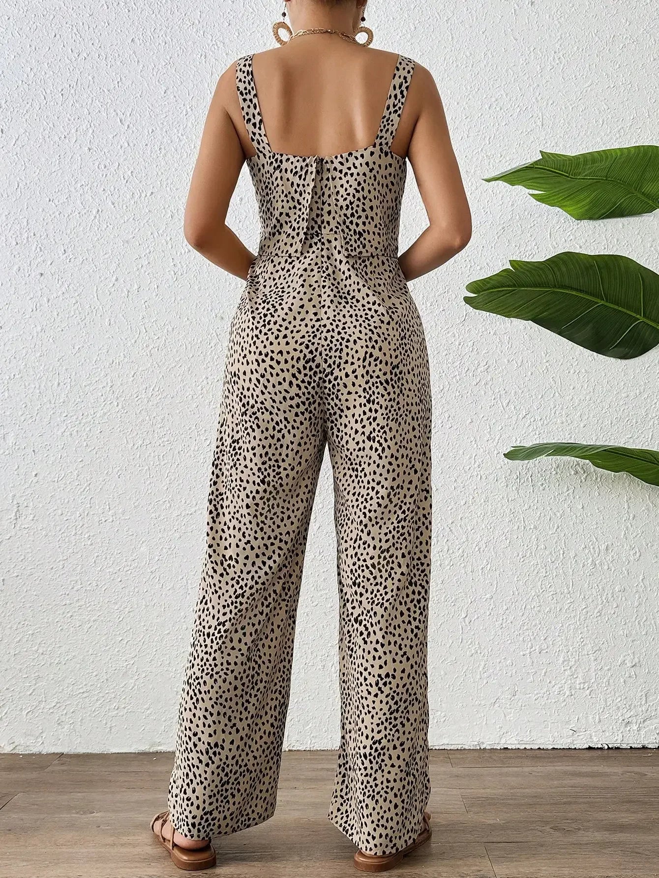 Macacão Feminino Elegante com Alça Dupla Animal Print