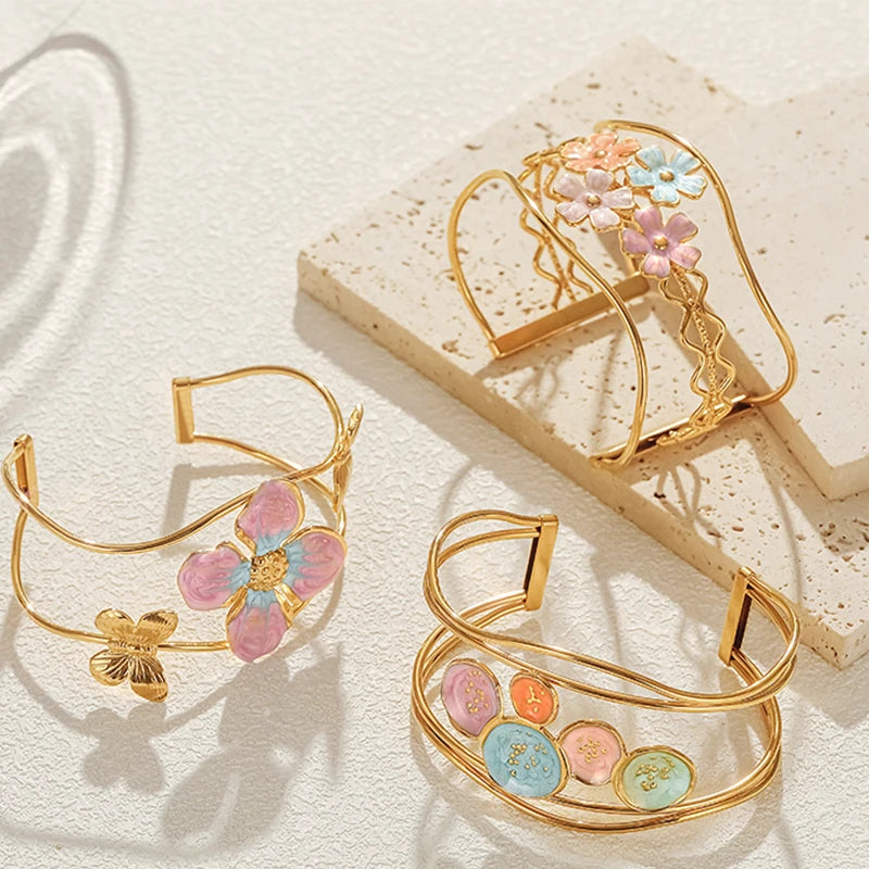 Produto Loe Stainless Steel Flower Bracelets para Mulheres, Círculo Redondo, Encantos Irregulares, Jóias de Luxo do Cliente, Frete Grátis, 1Pc - 1