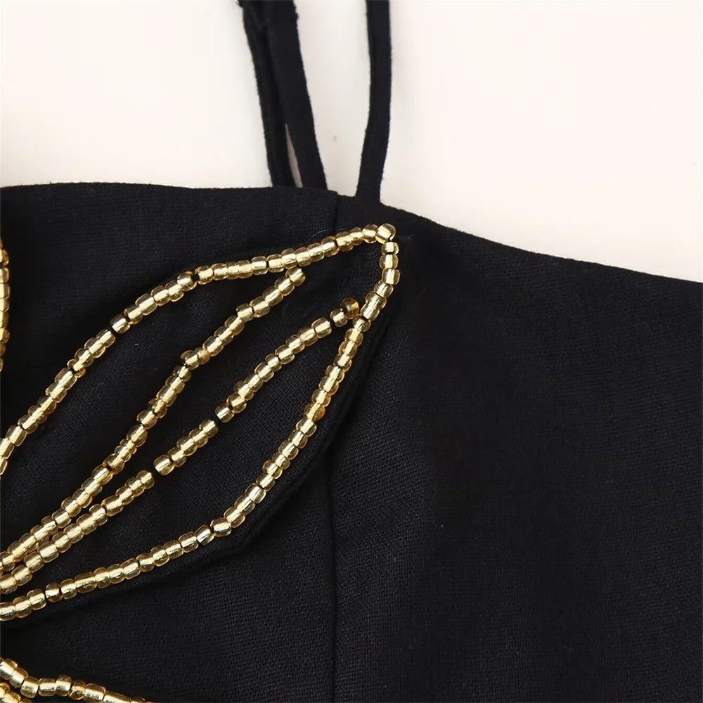 Top de Tubo Plissado com Detalhe Floral