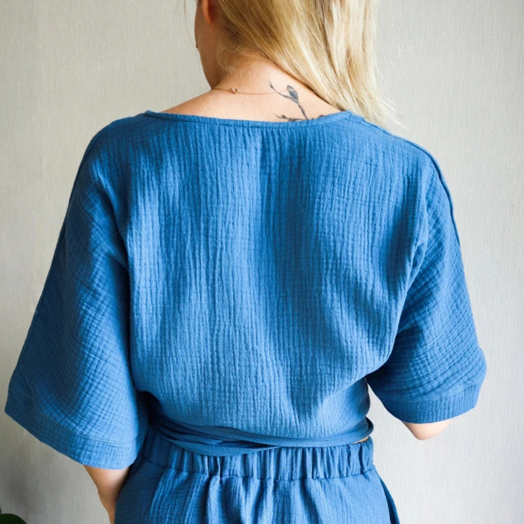 Blusa Feminina de Algodão com Amarração Elegante