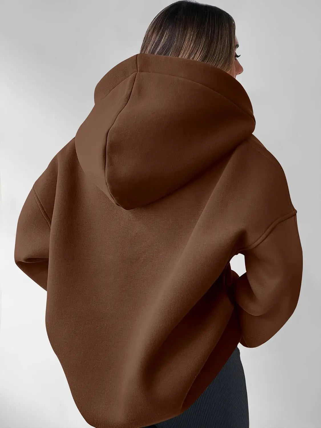 Moletom Feminino Streetwear com Capuz