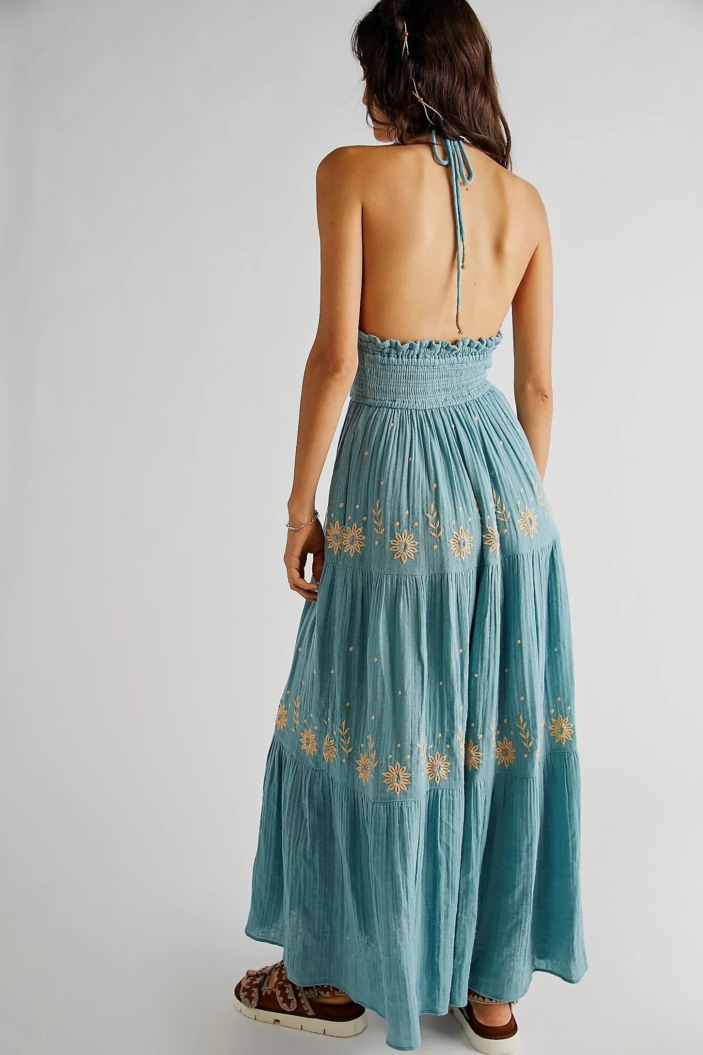 Vestido Longo Feminino com Bordado Floral