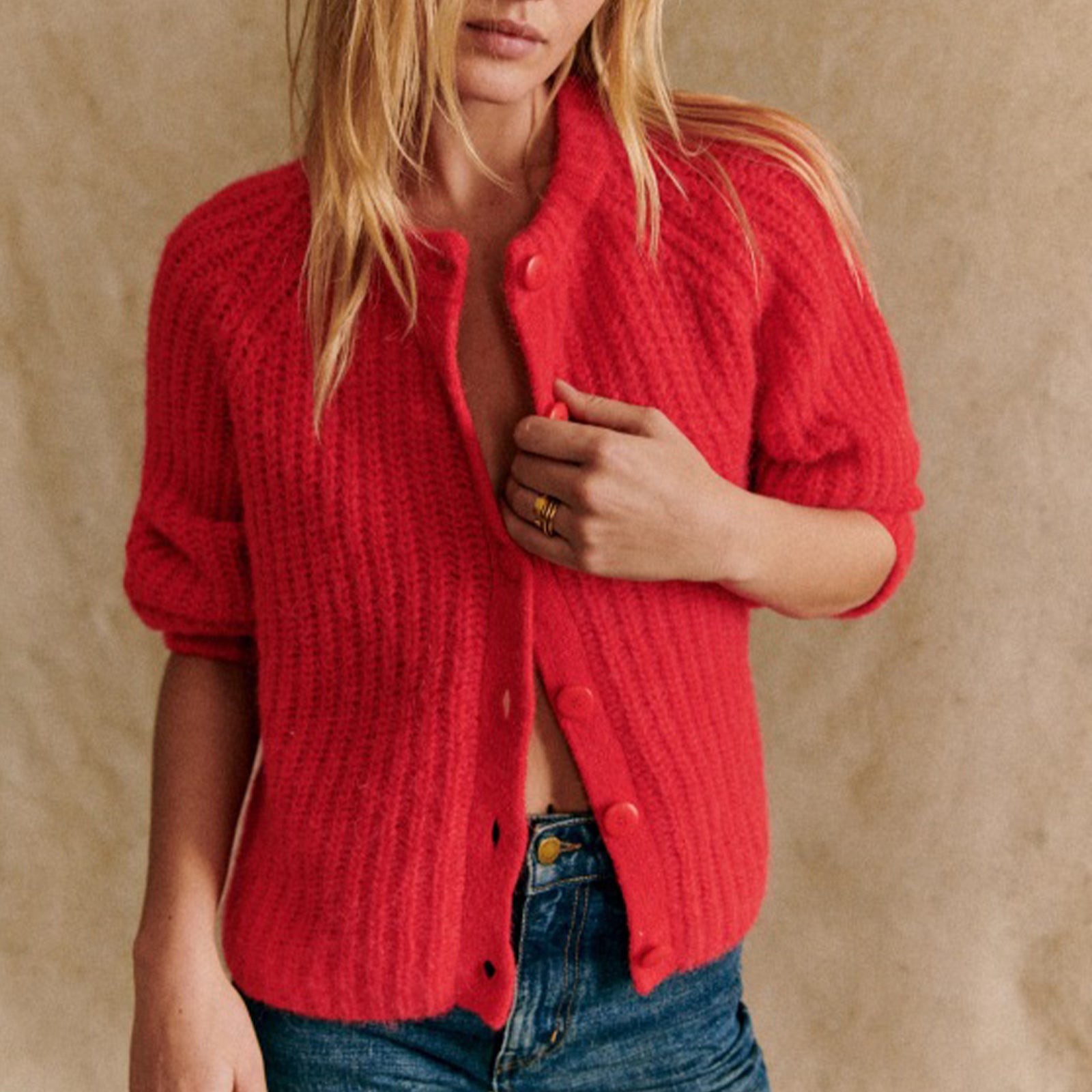 Cardigãn Feminino Vintage de Malha  Chenile Gola redonda Manga Comprida com Botões