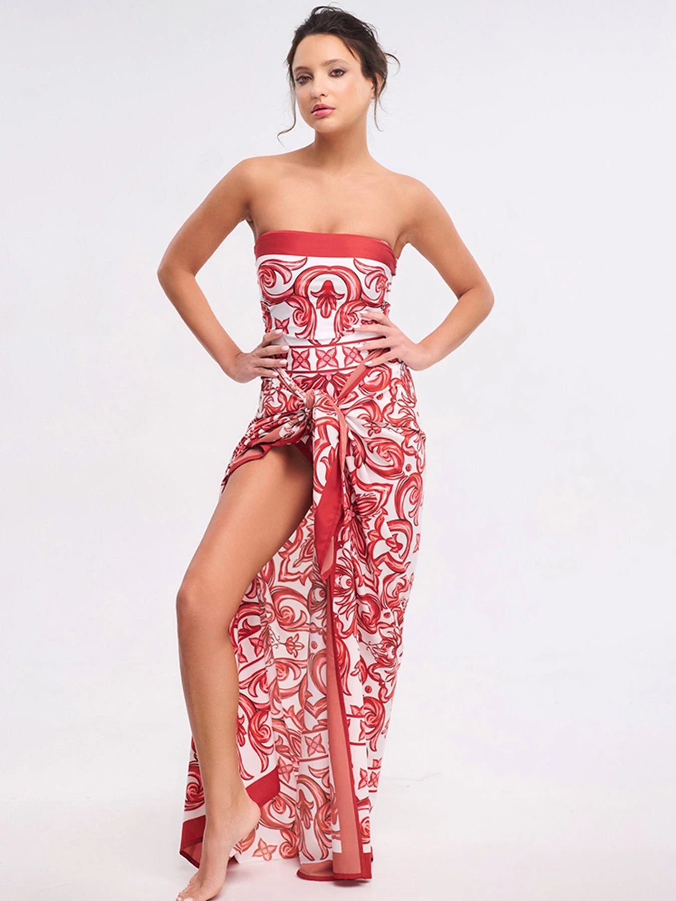 Maiô Étnico Estampado com Sarong Cintura Alta