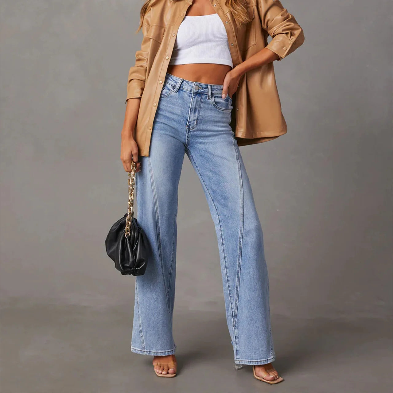 Calça Jeans Lavada Vintage de Perna Reta e Larga com bolsos Klohe