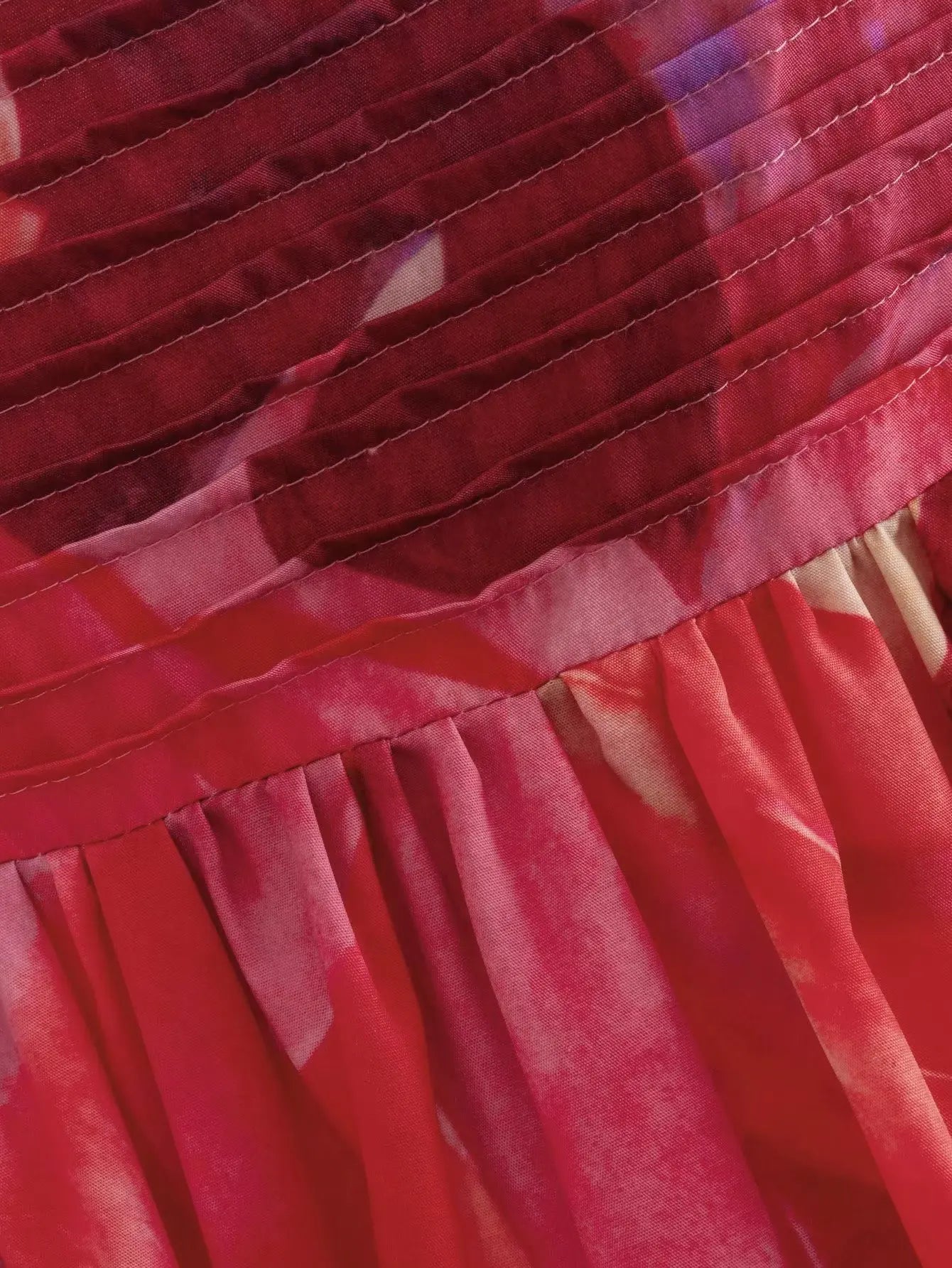 Vestido Mini Estampado Floral com Alças Finas