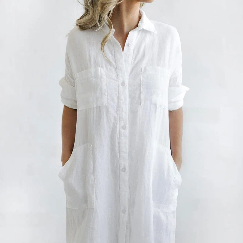 Vestido Chemise Midi de Algodão e Linho na cor branca: peça clássica e elegante para ter no guarda-roupa. Ideal para qualquer ocasião. Encontre aqui na loja Klohe.